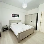Mamaia Nord Building Prima Linie La Mare Appartement *