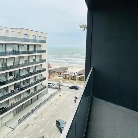 Mamaia Nord Building Prima Linie La Mare 公寓