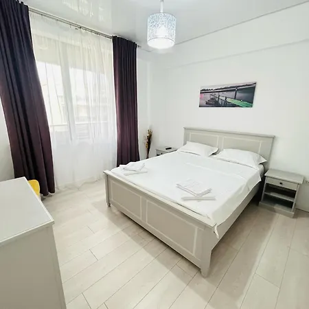 Mamaia Nord Building Prima Linie La Mare * Năvodari